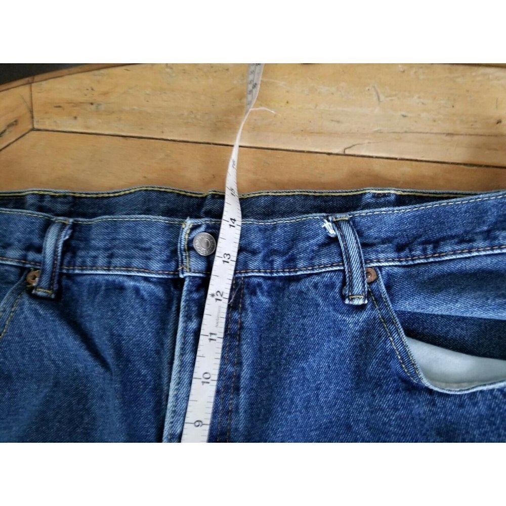 Levis 550 Men’s Relaxed Fit Straight Leg Blue Denim Jeans Med Wash Size 42 X 30 - Picture 4 of 5